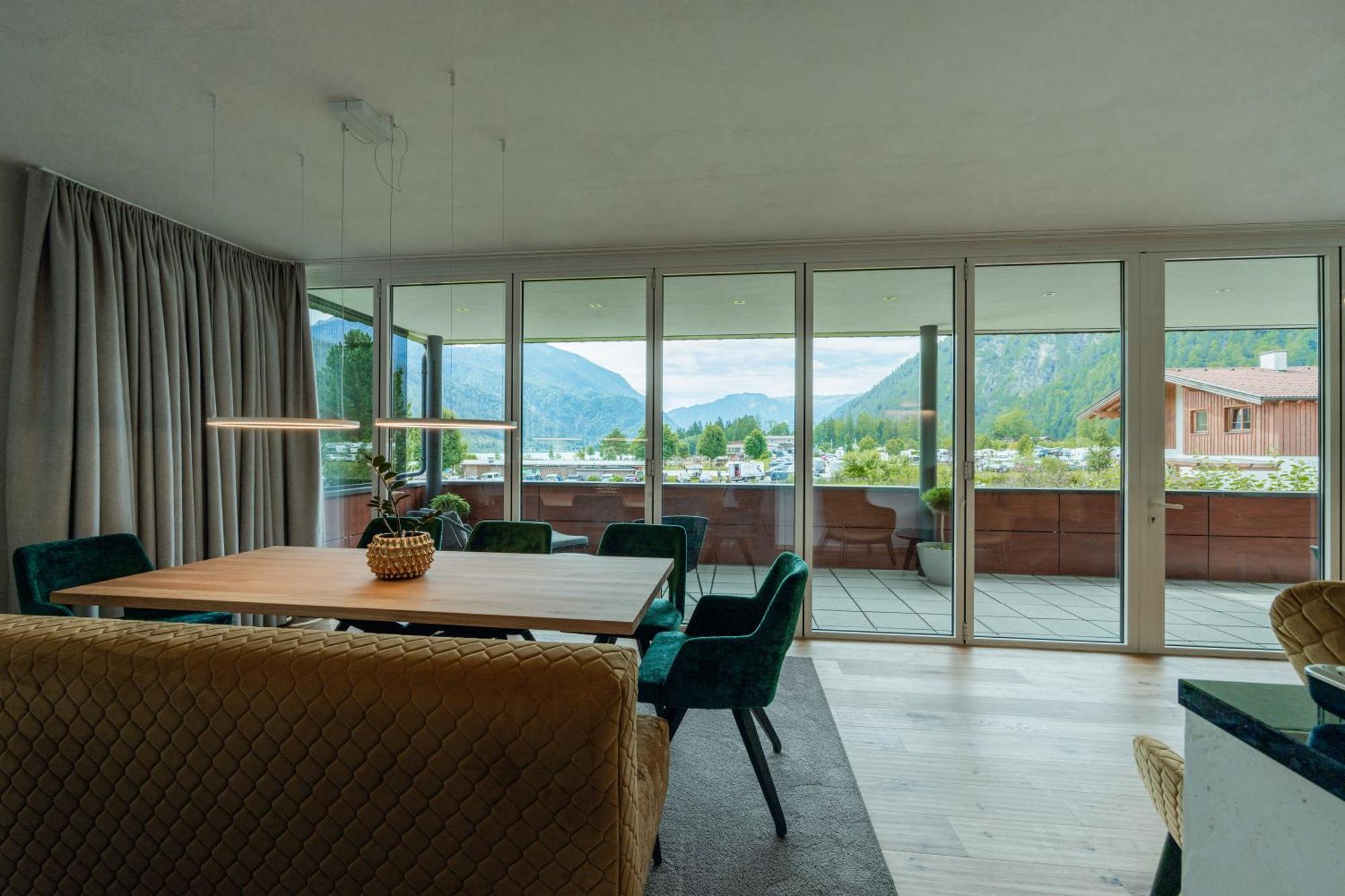 Ferienwohnungen Karlingerhof Am See 阿亨基希 外观 照片